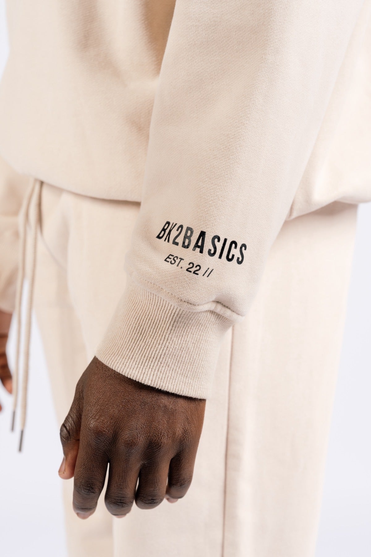 BK2BASICS  CREWNECK SWEATSHIRT- SAND