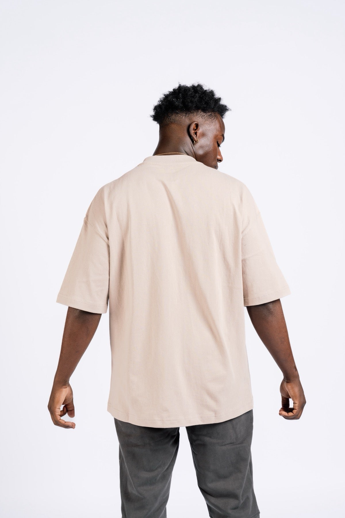 MENS TEE- SAND